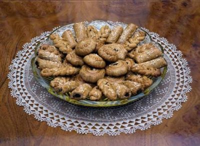 Recipe Corner: Armenian Cuisine’s Zadigi Kahke (Easter Cookies)