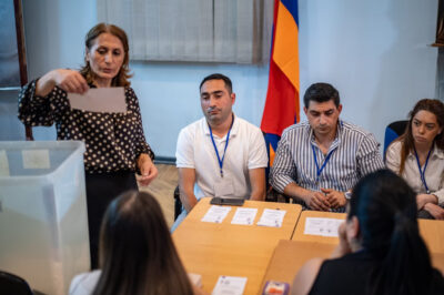 Armenian Opposition Groups Hint at ‘Further Escalation’ as Final Election Results Are Announced